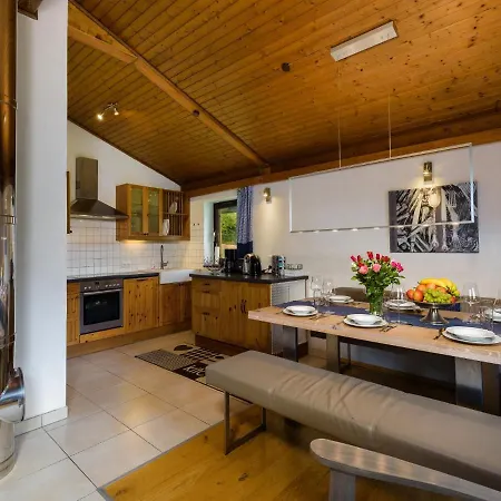 شاليه Chalet Cecile